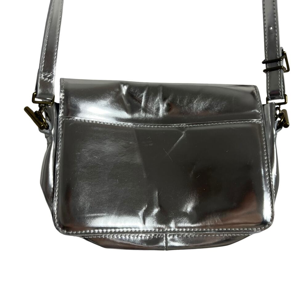 Madewell Metallic Silver Leather Flap Crossbody Bag - Picture 8 of 9
